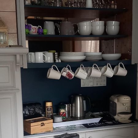 Home Comforts Касълайлънд Екстериор снимка